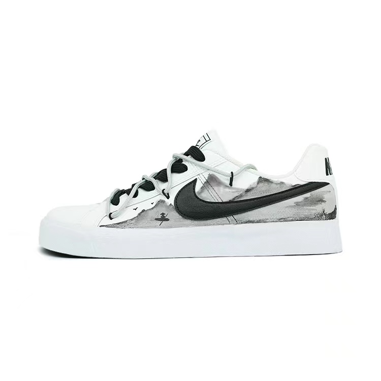 Nike Court Royale Low-Top Skateboard Shoes Unisex Black White