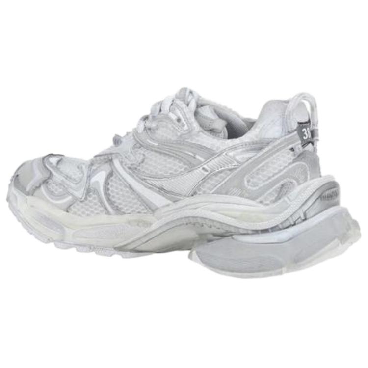 Balenciaga Runner 2.0 Lace Up Sneakers Women's купить в интернет-магазине Yoocart с быстрой доставкой по России.