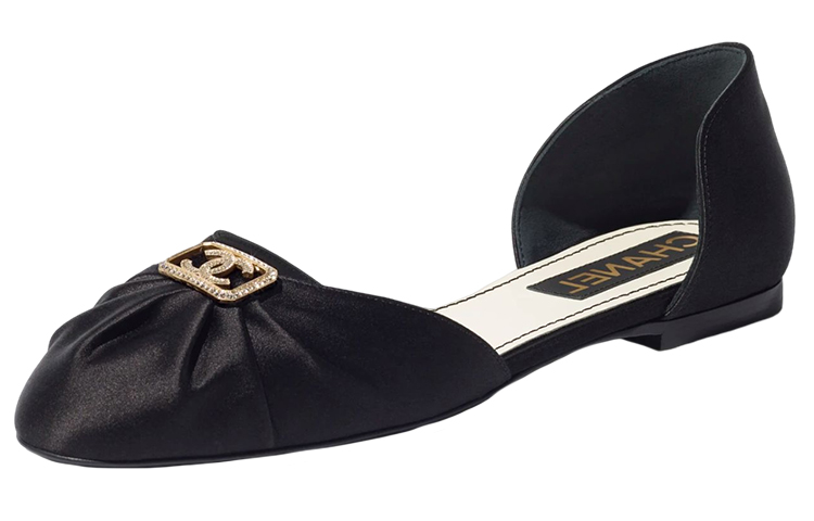 CHANEL Casual Single Shoes Women's Black
