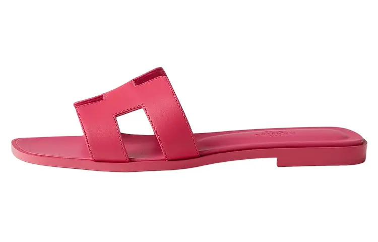 HERMES Oran Sandal Rose Vinicunca Calfskin