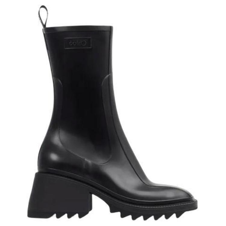 Chloé Betty Round Toe Boots Women's