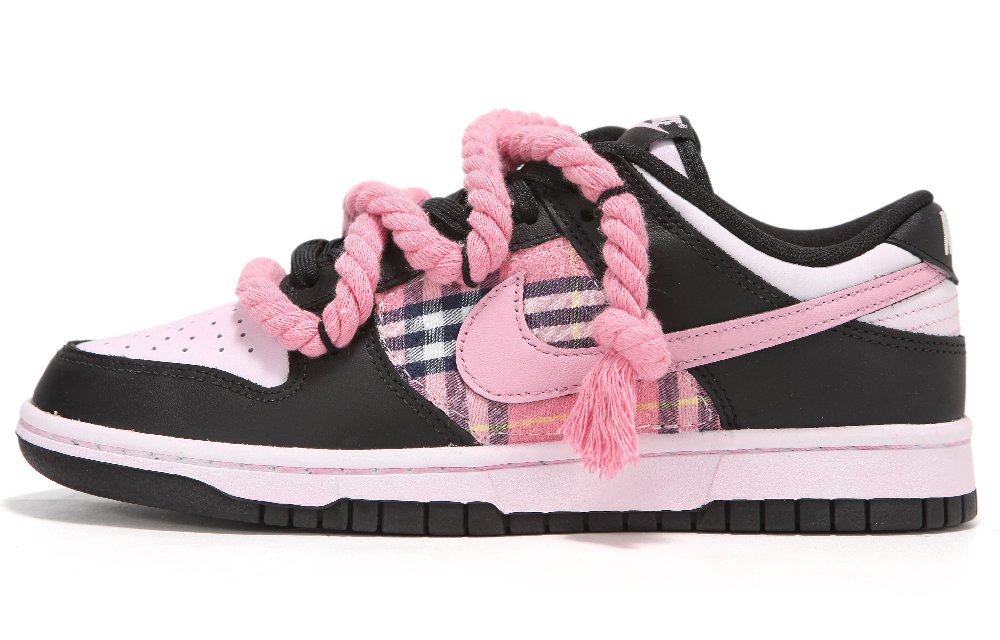 Nike Dunk Low Low-Top Skateboard Shoes GS Black Pink