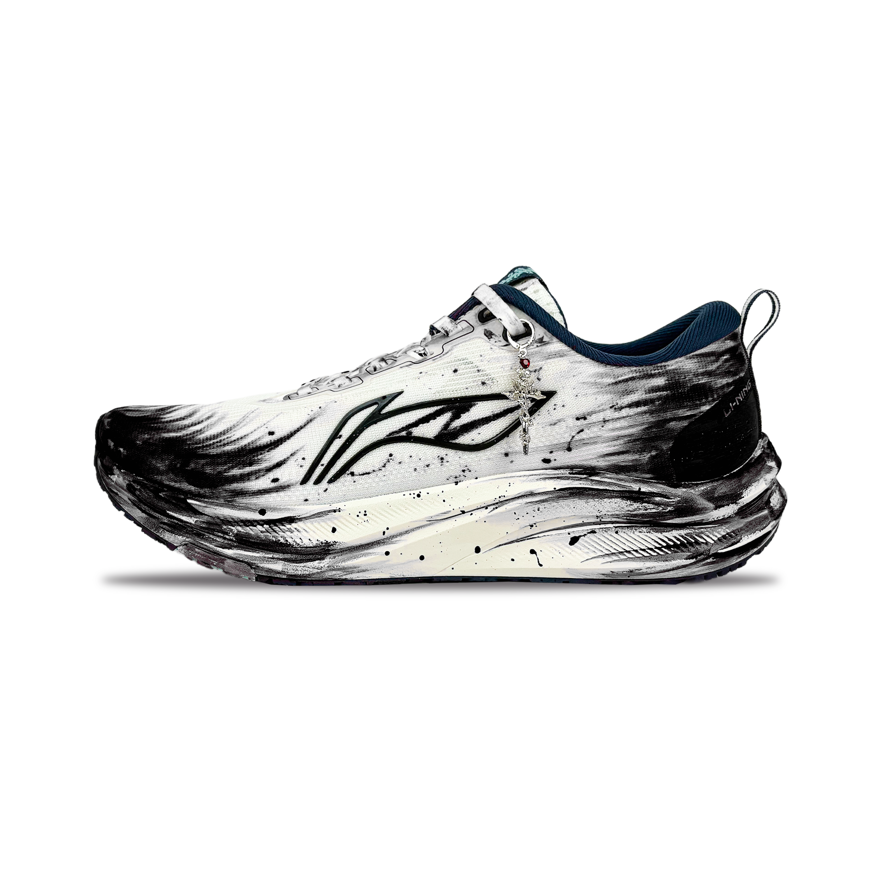 LINING Red Hare 8 Running Shoes Men's Low top Black/White