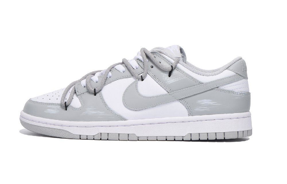 Nike Dunk Anti-Slip Wear-Resistant Low-Top Skateboard Shoes Men's Light Gray