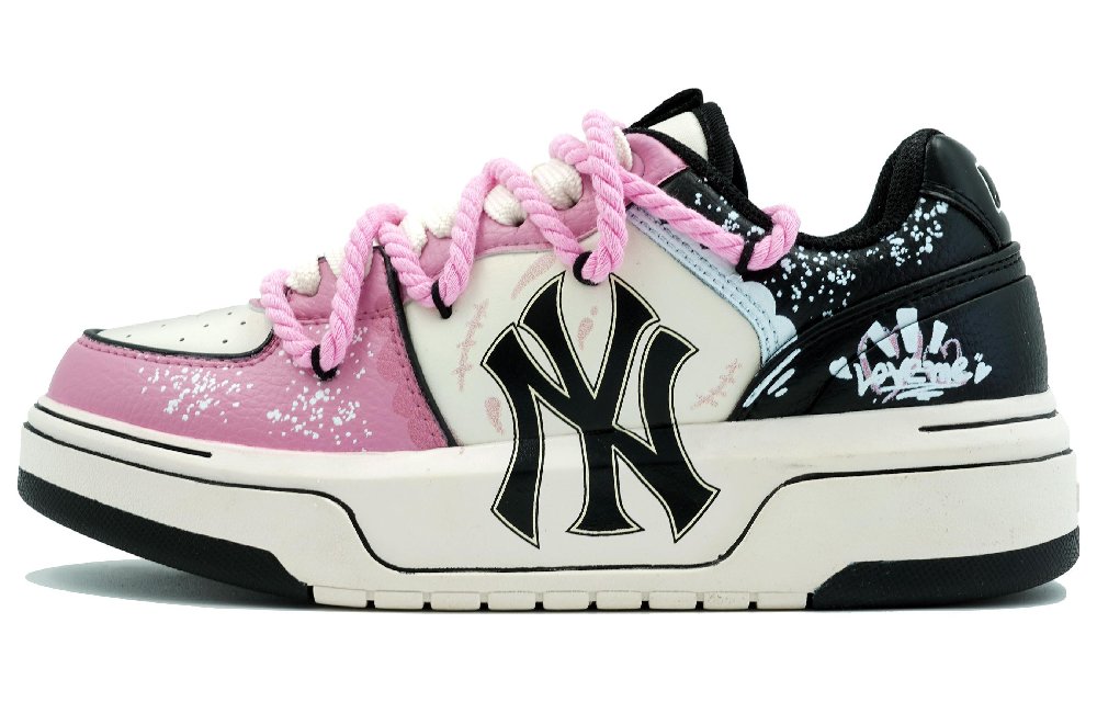 MLB Chunky Liner Myriad Flowers Entwined, Pink Love Low Top Skateboard Shoes Unisex Black White Pink