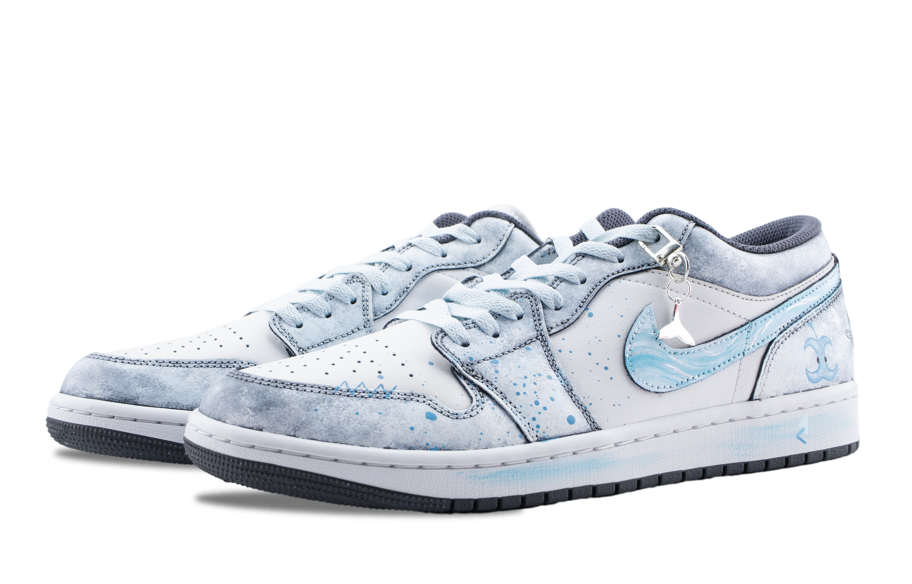 Jordan Air Jordan 1 Gray Scale Dream Abrasion Resistant Low Top Vintage Basketball Shoes Unisex Gray Blue купить в интернет-магазине Yoocart с быстрой доставкой по России.