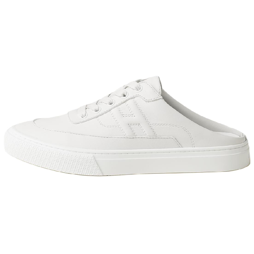 HERMES Slip Resistant Closed Toe Slippers Women's White