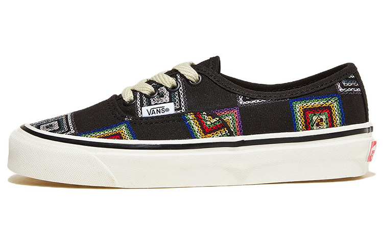 Vans Authentic 44 Low Top Skateboarding Shoes Unisex Black