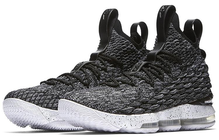 Nike LeBron 15 Ep 'Ashes'