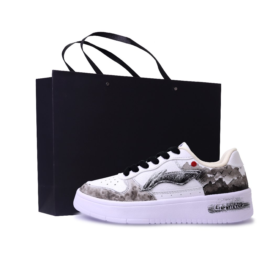 LiNing Pontoon Boats Abrasion Resistant Breathable Low Top Skateboard Shoes Unisex Black White