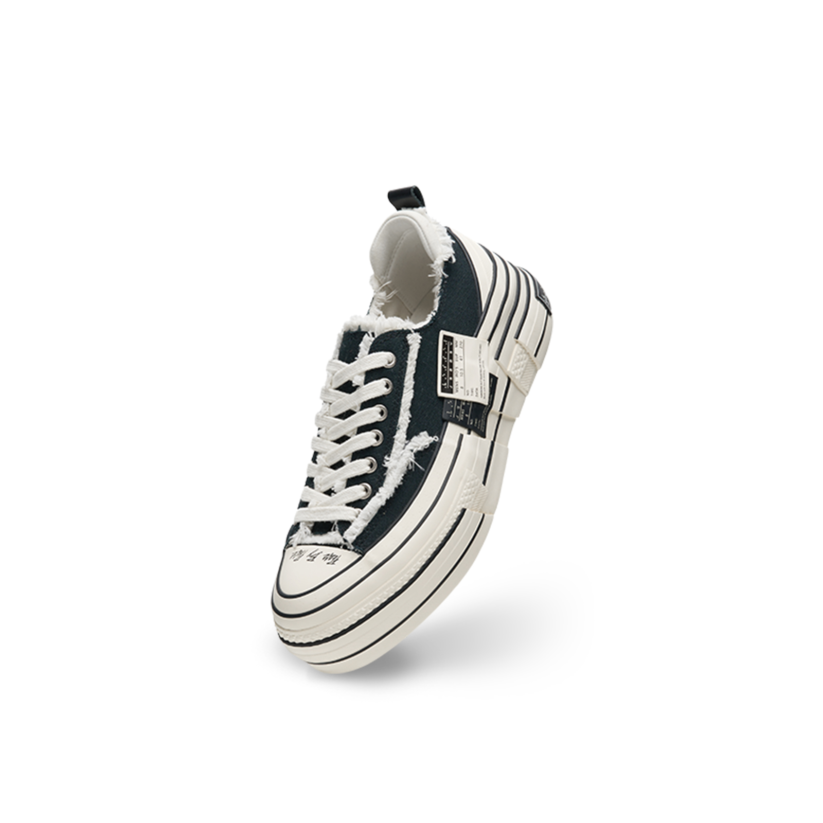 VESSEL Low top Canvas Shoes Unisex Black