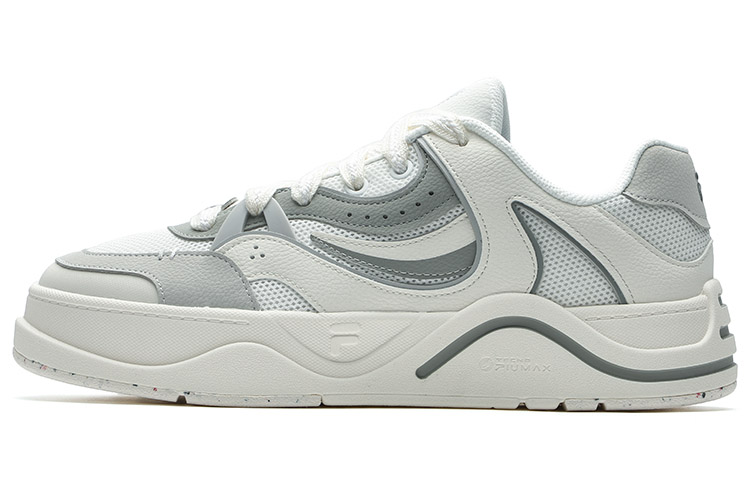 FILA FUSION 50-50 Wide Coverage Cushioning Impact Resistance Quick Dry Low-Top Skateboard Shoes Men's Milk White