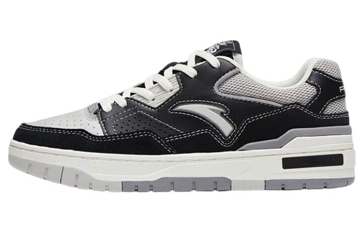 Anta Flame 4.0 Anti Slip Wear Resistant Low Top Skateboard Shoes Women's Black White