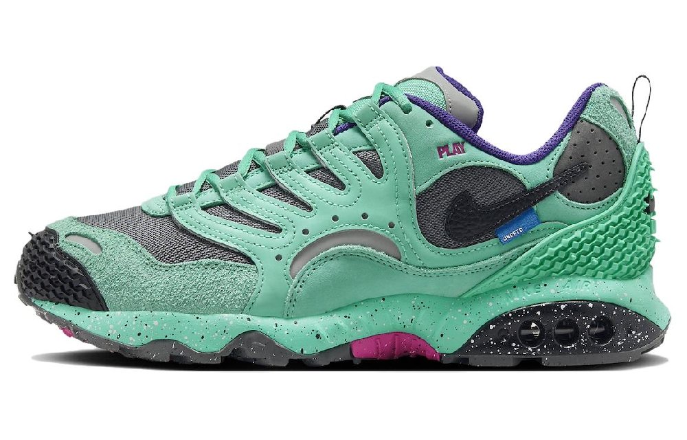 Nike Air Terra Humara Undefeated Light Menta