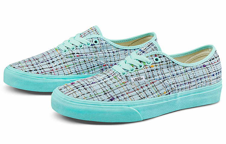 Vans Authentic Sneakers Blue купить в интернет-магазине Yoocart с быстрой доставкой по России.