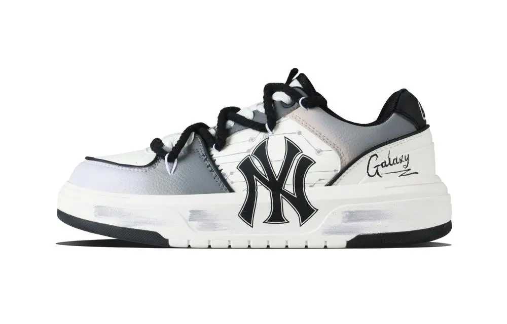 MLB Chunky Liner Silver Weapon Corrosion Abrasion Resistant Low top Skateboard Shoes Unisex Silver Gray