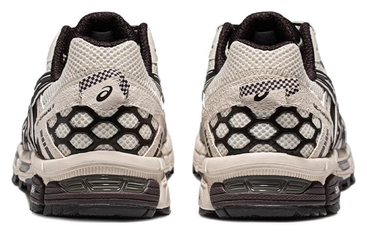 Asics Gel-Kahana 8 Black And White