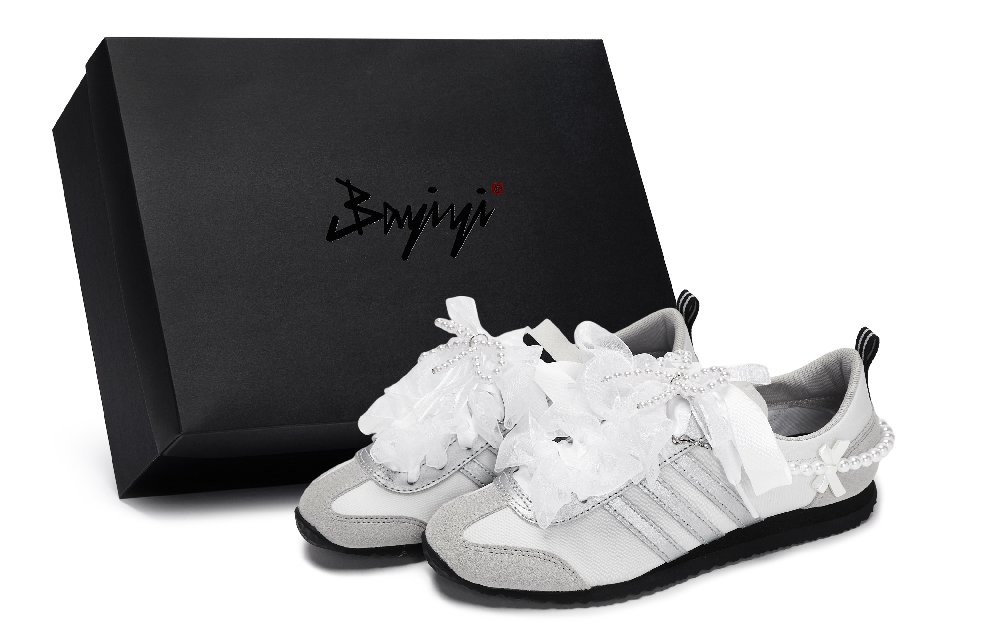 Adidas VS JOG 2.0 Moonlit Silk Dance Abrasion Resistant Low Top Casual Shoes Unisex Gray White Silver