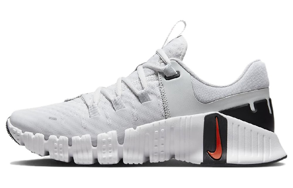 NIKE Кроссовки для тренировок Low Top Женские