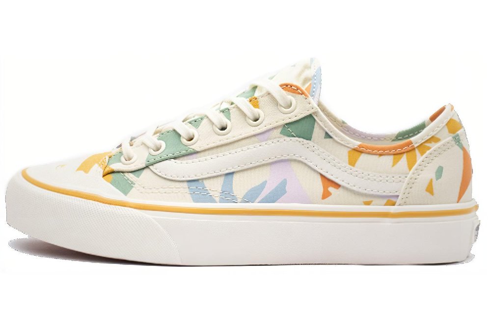 Vans Leila Hurst Style 36 Decon Surf Shoes Multicolour White