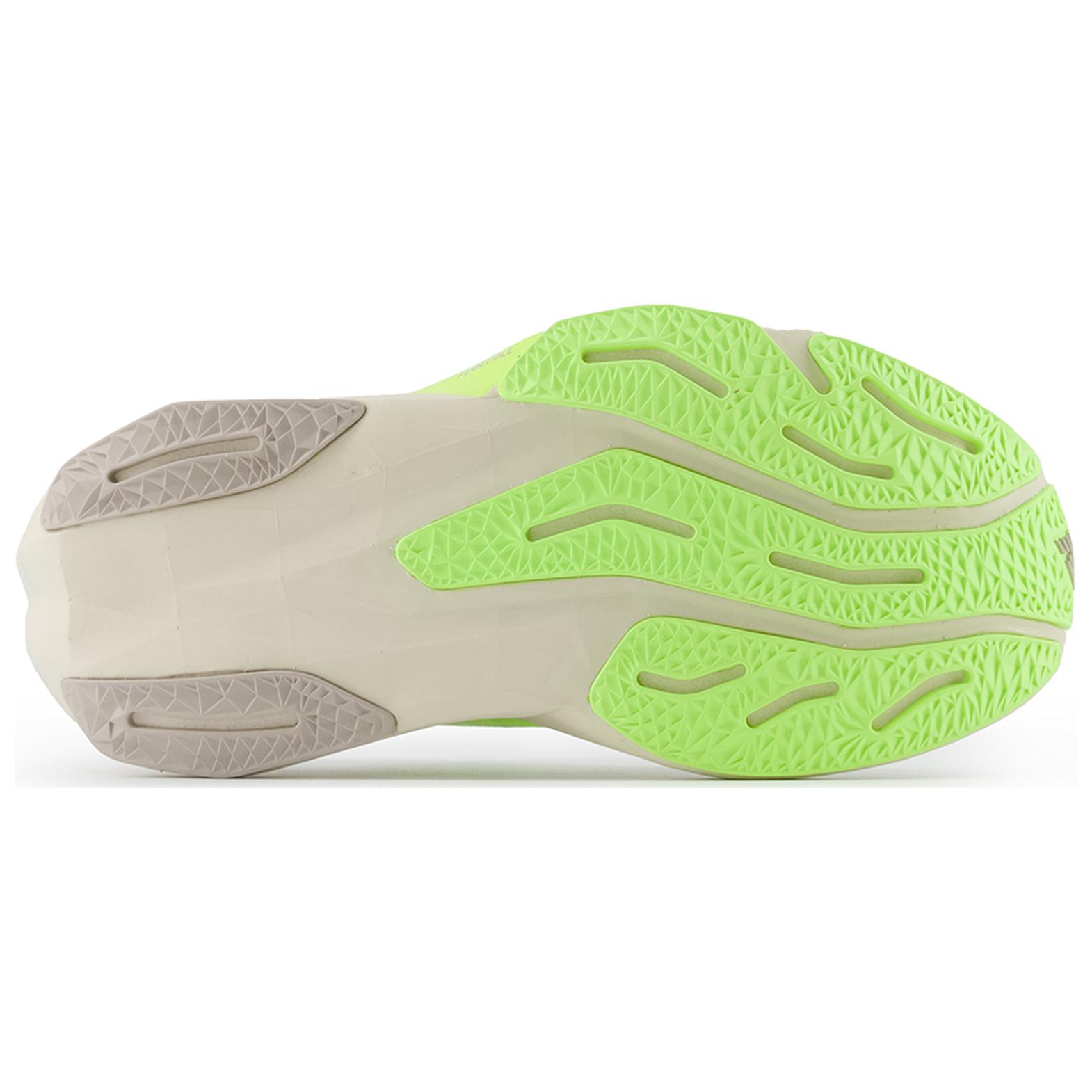New Balance FuelCell Rebel V4 'Beige Green' Women's купить в интернет-магазине Yoocart с быстрой доставкой по России.