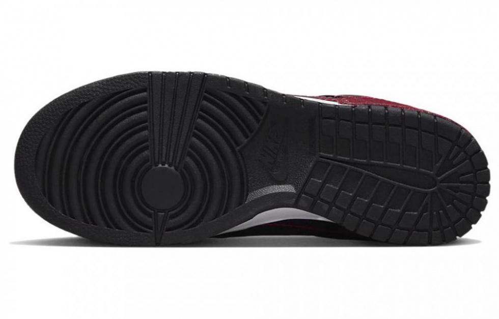 Nike Dunk Low Disrupt 2 Black Dark Beetroot Women's купить в интернет-магазине Yoocart с быстрой доставкой по России.