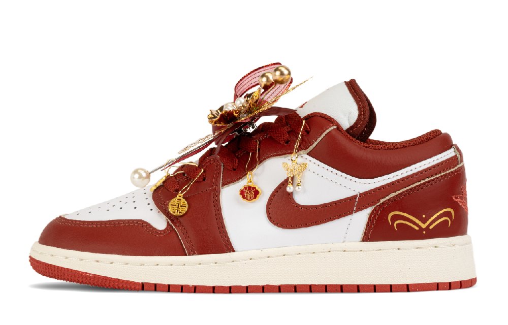 Jordan Air Jordan 1 Low Top Vintage Basketball Shoes Women's White Red