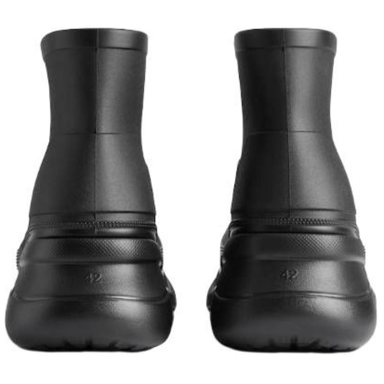 Balenciaga X Crocs Logo Embossed Ankle Boots Women's купить в интернет-магазине Yoocart с быстрой доставкой по России.