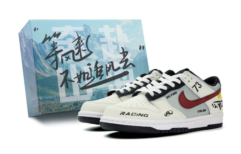 Nike Dunk Anti Slip Wear Resistant Low Top Skateboard Shoes Unisex Beige Red