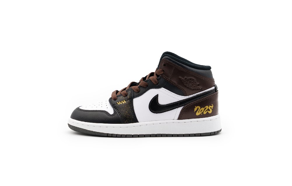 Jordan Air Jordan 1 Cushioning Wear-Resistant Mid-Top Vintage Basketball Shoes Unisex Black