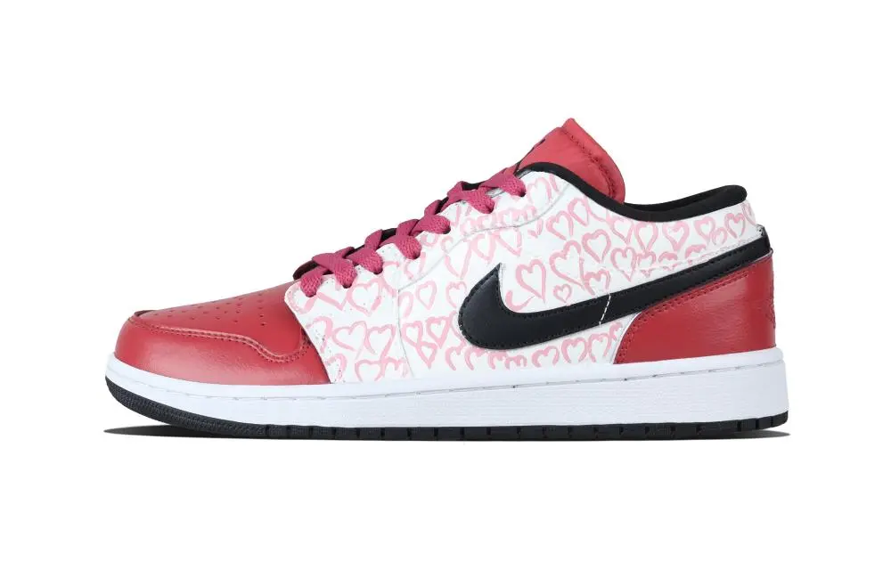 Jordan Air Jordan 1 Romantic Heartprints Low top Skateboard Shoes Unisex Red Pink