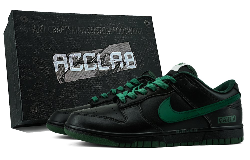 Nike Dunk Abrasion Resistant Low Top Skateboard Shoes Unisex Black Green