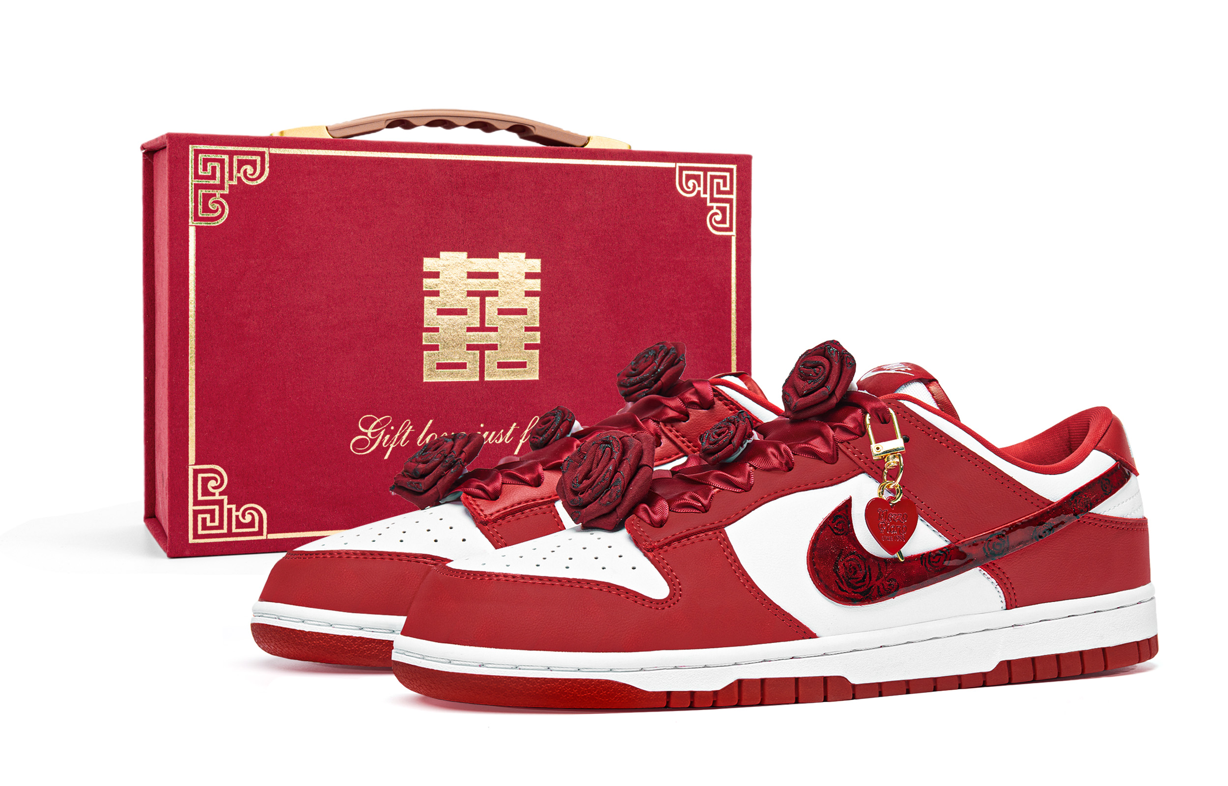 Nike Dunk Abrasion Resistant Low top Skateboard Shoes Unisex Red