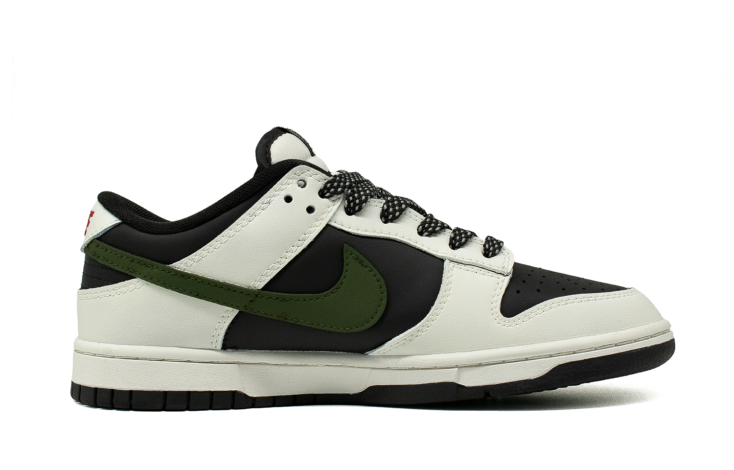 Nike Dunk Spring Cocoon Abrasion Resistant Low top Skateboard Shoes Men's Black White Green