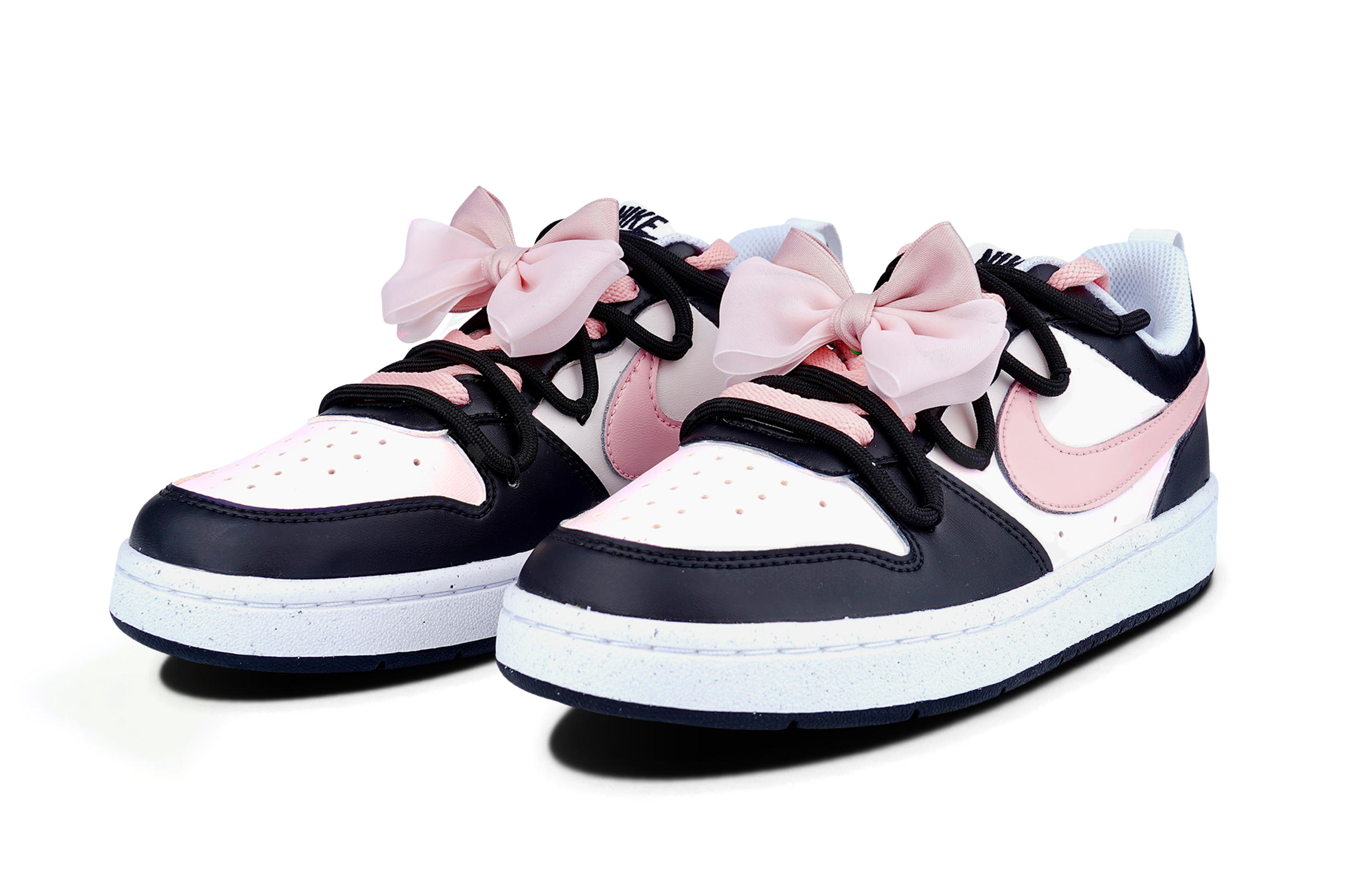 Nike Court Borough Low Top Skateboard Shoes GS Black Pink купить в интернет-магазине Yoocart с быстрой доставкой по России.