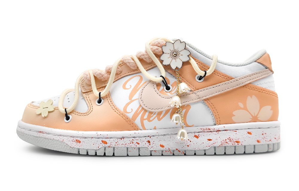 Nike Dunk Low Low-Top Skateboard Shoes GS Orange Pink