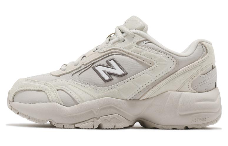 New Balance 452 Beige Women's