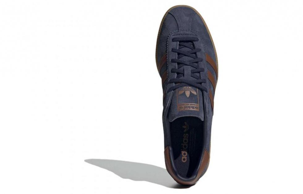 Adidas Bermuda Legend Ink Brown Adidas Bermuda Legend Ink Brown купить в интернет-магазине Yoocart с быстрой доставкой по России.