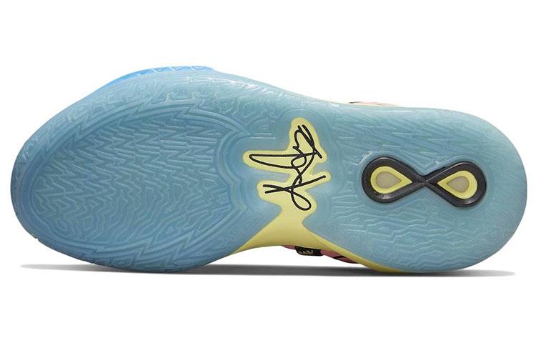 Nike Kyrie Infinity 'Valentine's Day' купить в интернет-магазине Yoocart с быстрой доставкой по России.