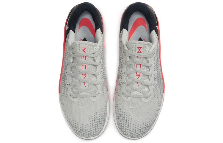 Nike Metcon 5 'Spruce Aura Laser Crimson' купить в интернет-магазине Yoocart с быстрой доставкой по России.