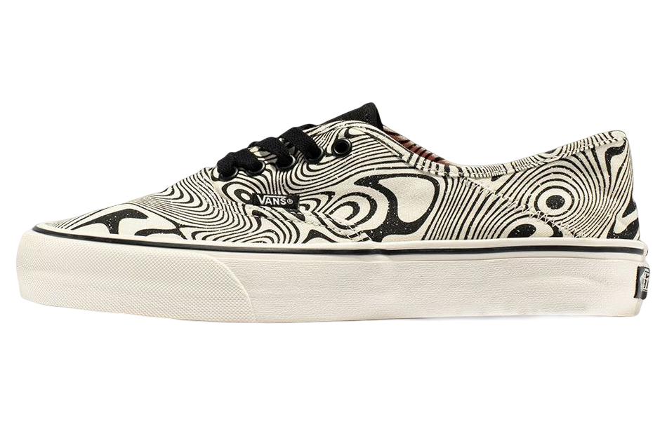 Vans Plimsolls Authentic VR3 Sf 'White Black'