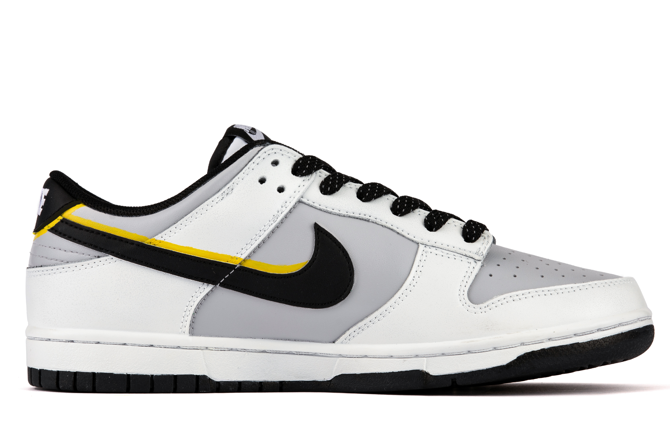Nike Dunk Low Retro'Panda White Black' Wear resistant And Lightweight Low top Skateboard Shoes Unisex Racing Yellow