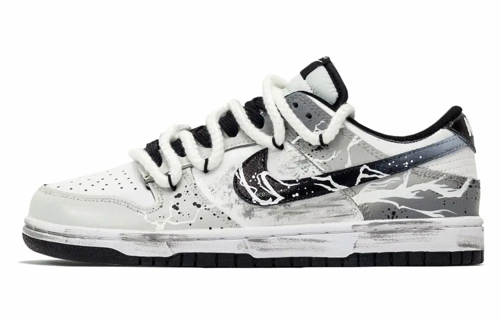 Nike Dunk Six Eight, Thunder Low top Skateboard Shoes Unisex Black White