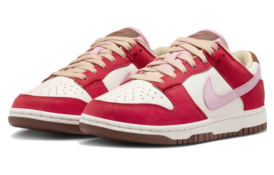 Nike Dunk Low PRM Bacon Women's купить в интернет-магазине Yoocart с быстрой доставкой по России.