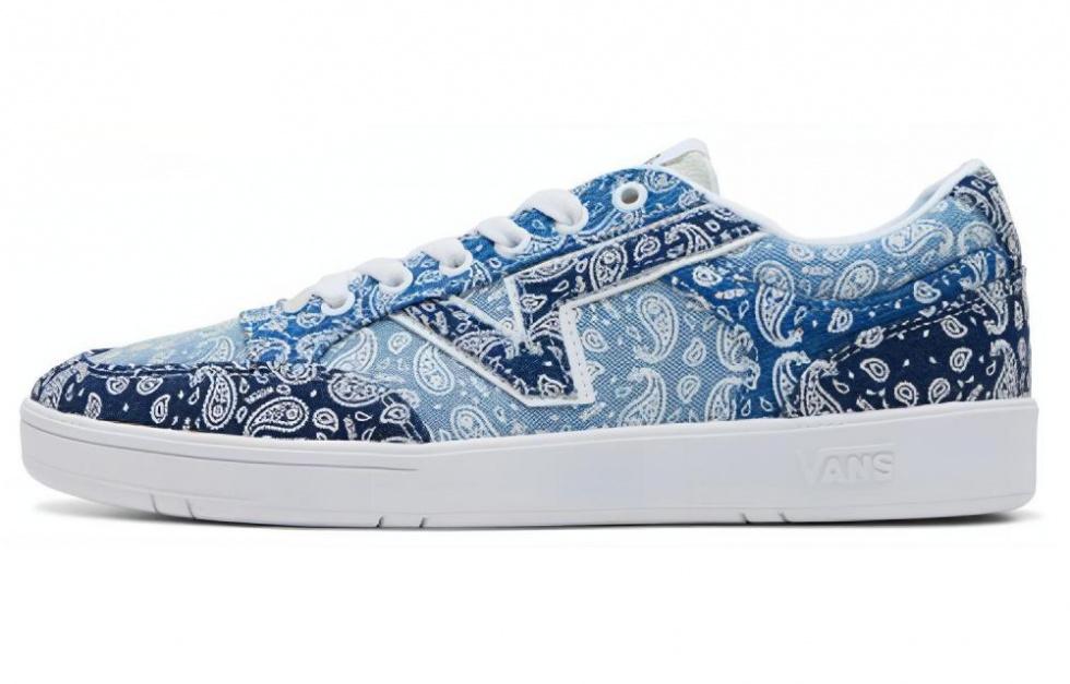 Lowland Vans Cc 'Bandana'