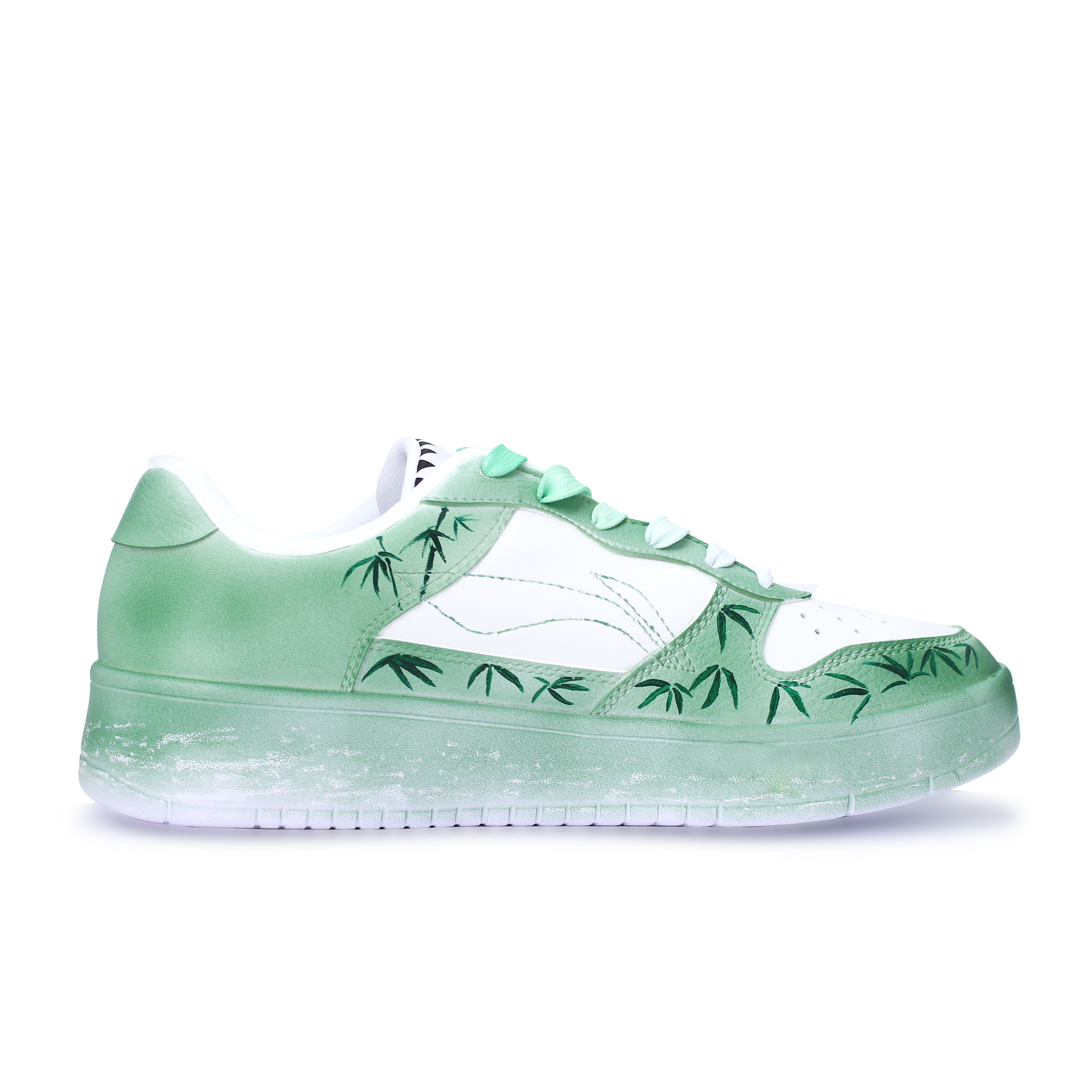 LiNing Pontoon Boats Abrasion Resistant, Lightweight, And Breathable Low top Skateboard Shoes Unisex White Green