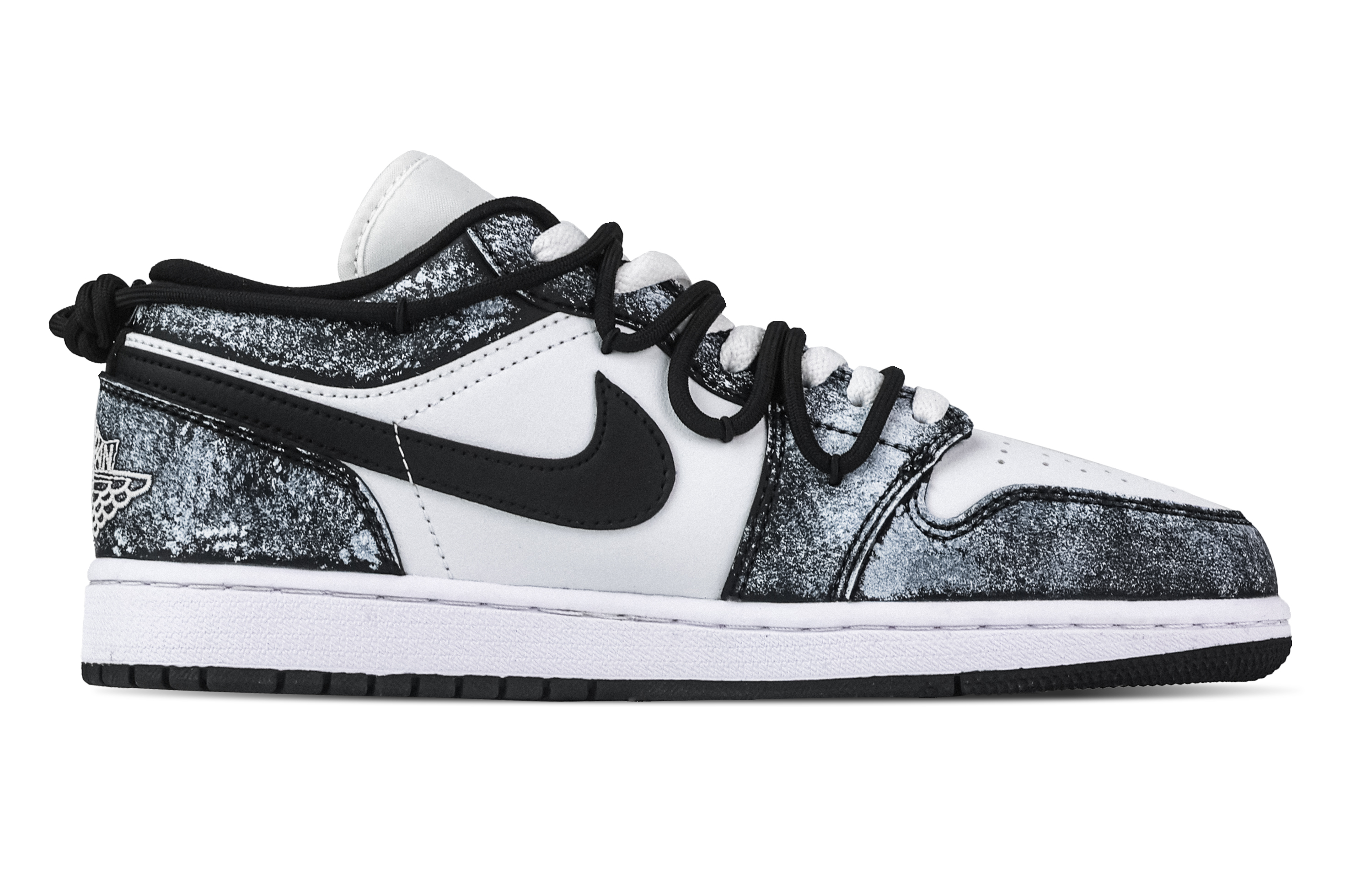 Jordan Air Jordan 1 Haunted Castle Low top Vintage Basketball Shoes Unisex Black White