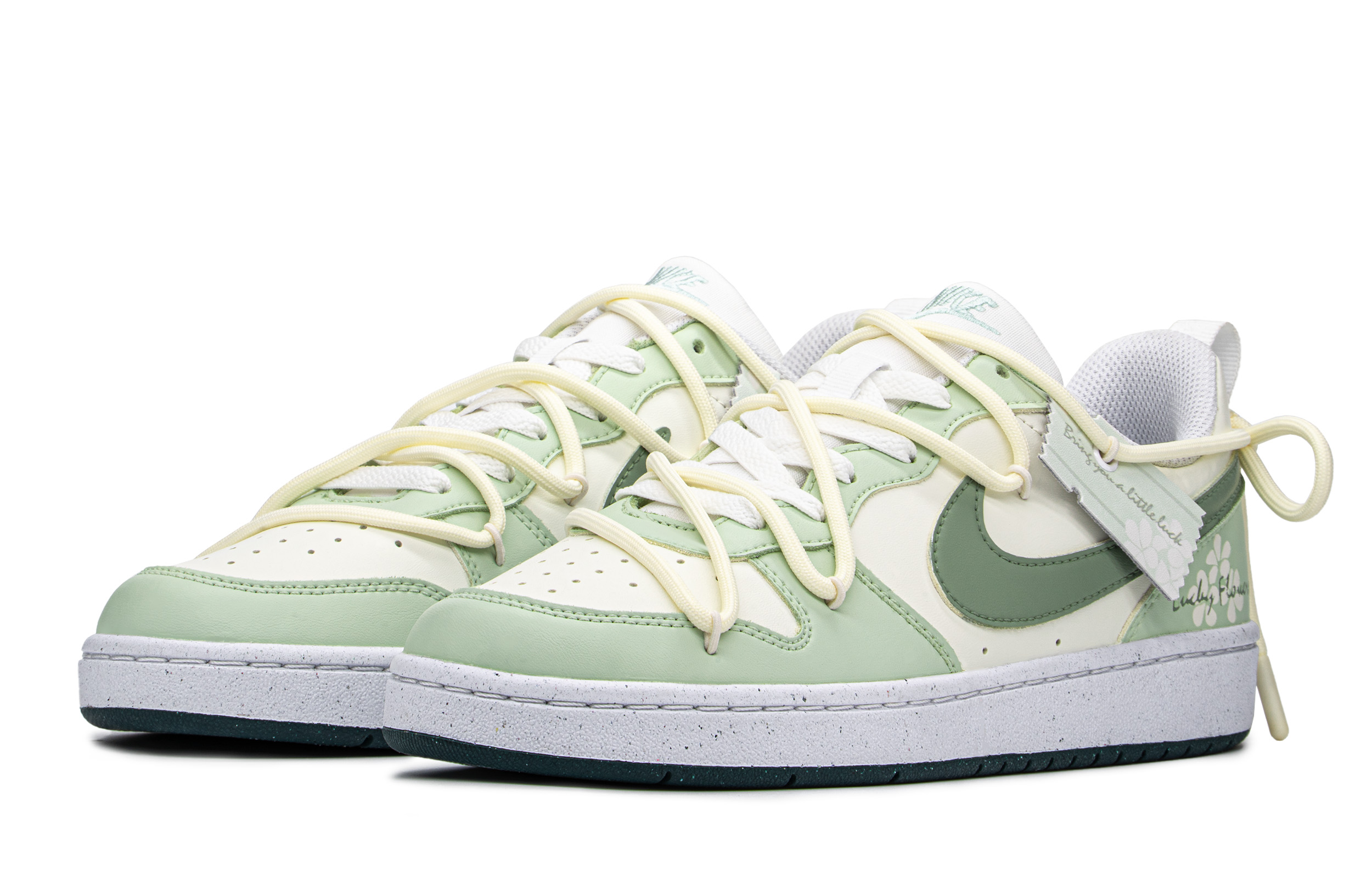 Nike Court Borough Low 2 Low top Skateboard Shoes GS Green White купить в интернет-магазине Yoocart с быстрой доставкой по России.
