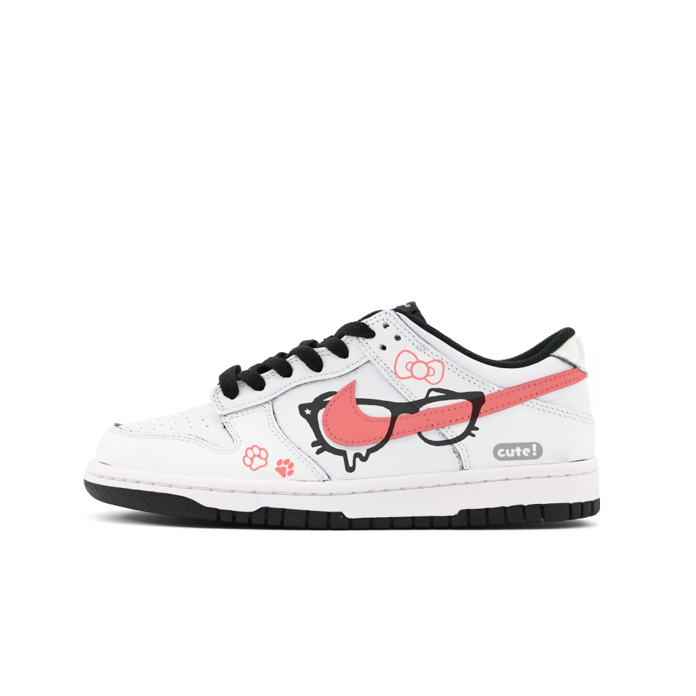 Nike Dunk Low Abrasion Resistant Low top Skateboard Shoes Unisex Black White Pink