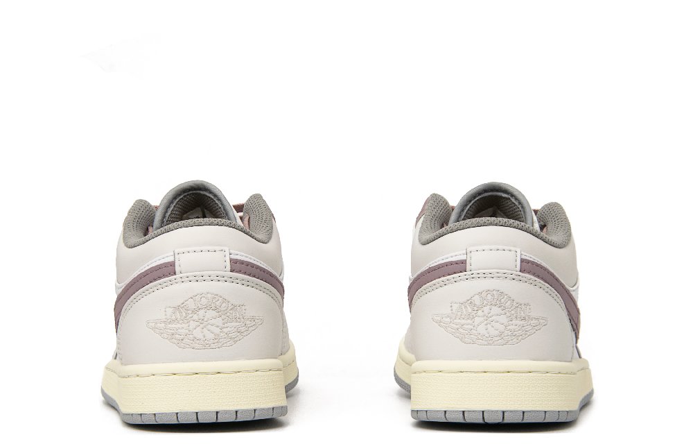 Jordan Air Jordan 1 Opportunity Girlish Anti Slip Wear Resistant Low Top Vintage Basketball Shoes GS Pink Purple